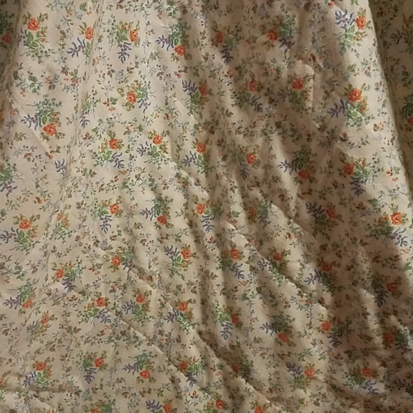 Quilt - Picture 4 of 4